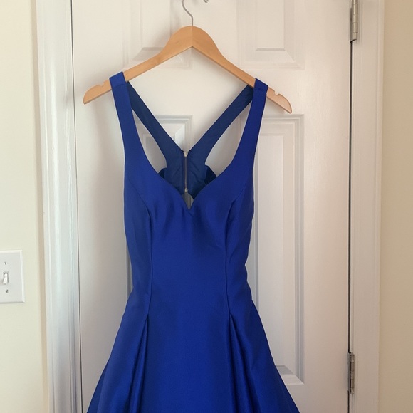 B Darlin Prom Dress - Picture 3 of 6